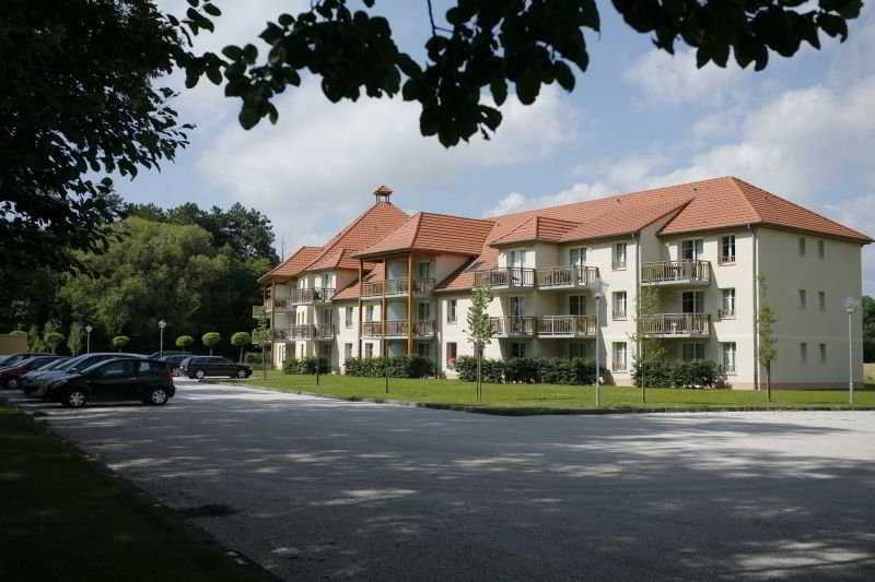 Residence Vtf Les Allees Du Green Levernois Dış mekan fotoğraf